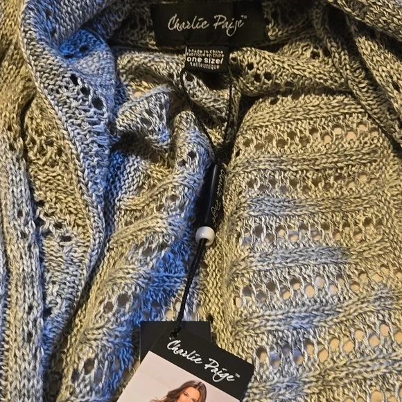 NWT Charlie Paige Shrug - Picture 4 of 4
